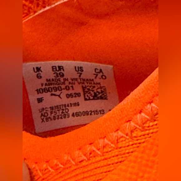 Puma Soccer Shoes Indoor- Kids Size 7 - Picture 4 of 13